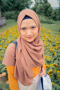 Portrait of a smiling young woman