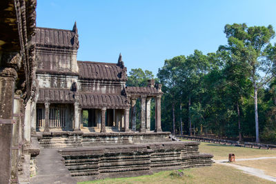 Exterior of temple against sky