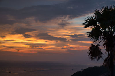 Beautiful, stunning panoramic view of the golden sky and reflections on andaman sea during sunset