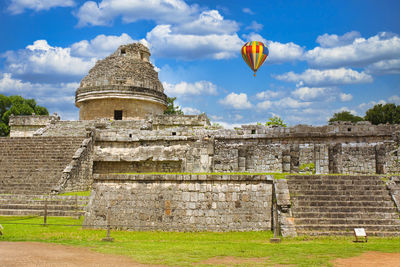 Traces of the mayan civilization's dream