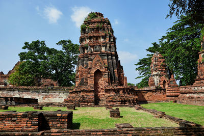 Old ruins against sky