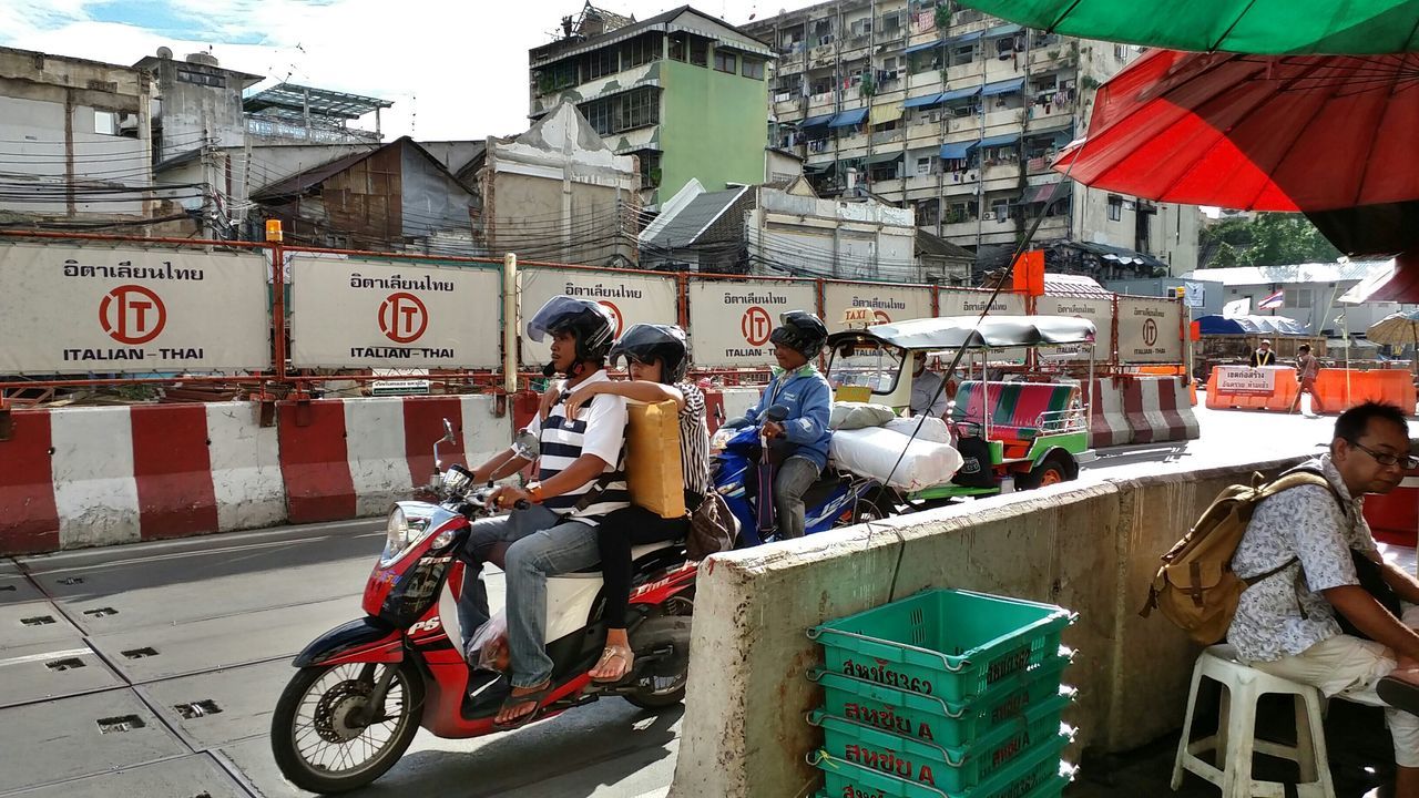 Street restaurant