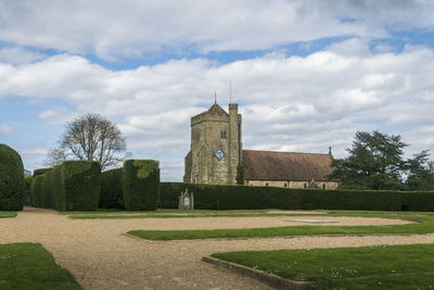Saint mary's church, battle, east sussex, england, uk