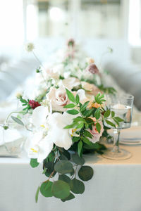 Close-up of white flowers on table