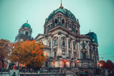 Berliner dom in the evening