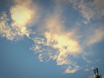 Low angle view of cloudy sky