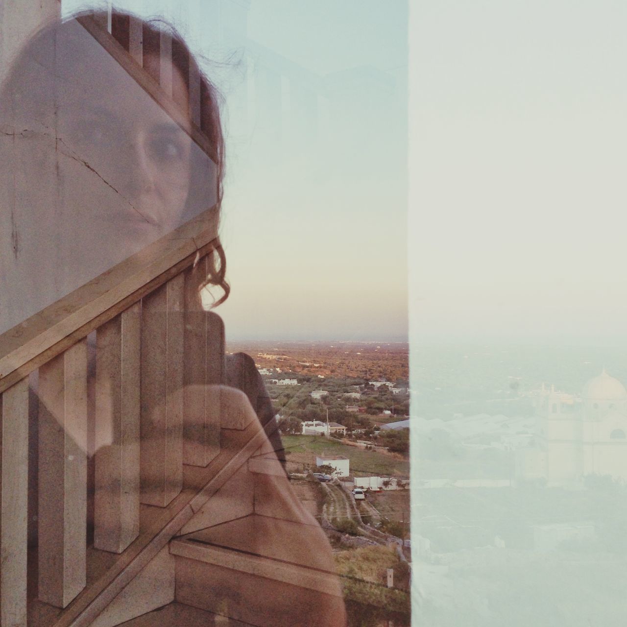 architecture, building exterior, built structure, city, residential structure, residential building, cityscape, window, building, residential district, house, clear sky, sky, wall - building feature, copy space, crowded, day, indoors, no people, high angle view