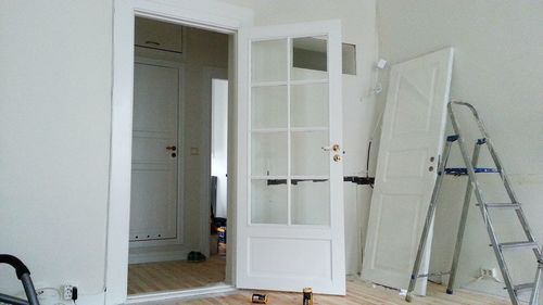 Door with closed door