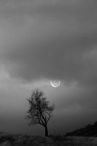 Scenic view of moon in sky at night