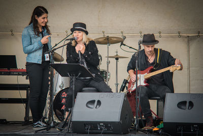 Men playing guitar