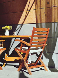 Empty chairs and table