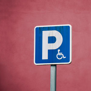 Wheelchair traffic signal on the street