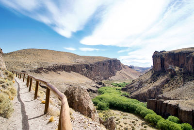 Path to cueva de las manos - cave of the hands -cave paintings- and pinturas river valley