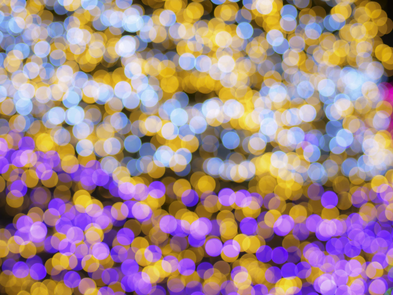 DEFOCUSED LIGHTS