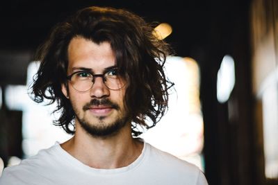 Portrait of young man wearing eyeglass