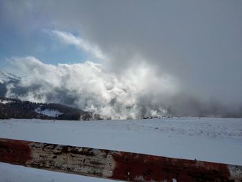 Scenic view of cloudscape against cloudy sky