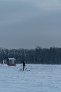 Ice fishing below zero