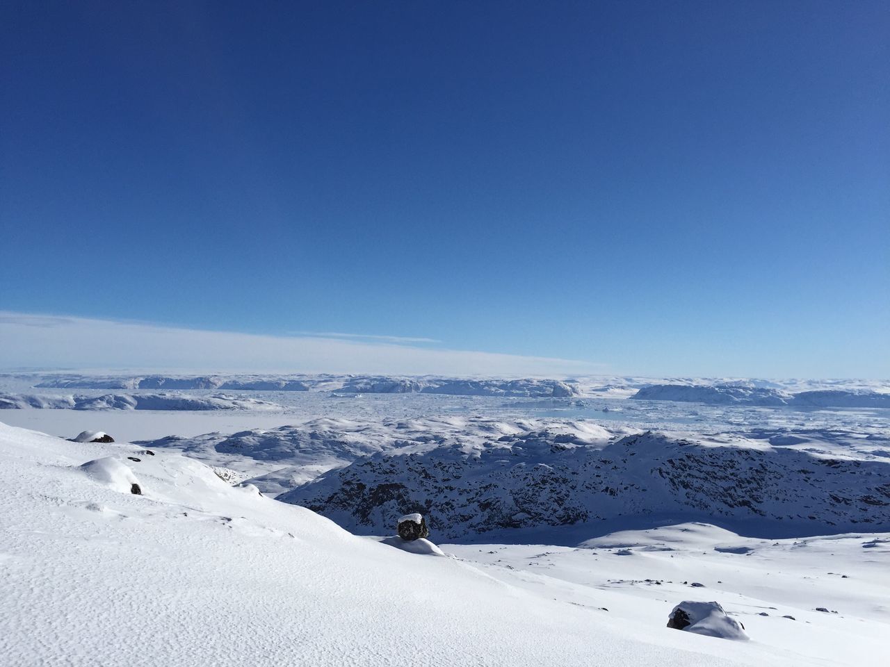 snow, winter, cold temperature, season, tranquil scene, scenics, tranquility, beauty in nature, landscape, copy space, blue, clear sky, nature, mountain, weather, covering, snowcapped mountain, non-urban scene, snowcapped, vacations