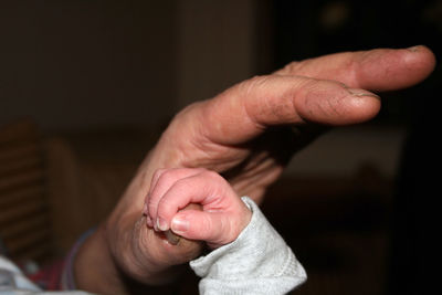 Close-up of human hand