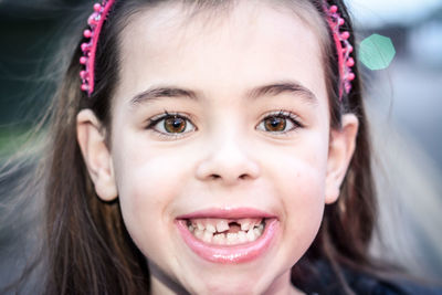 Portrait of smiling girl