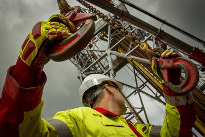 Stavanger norway oil rig worker