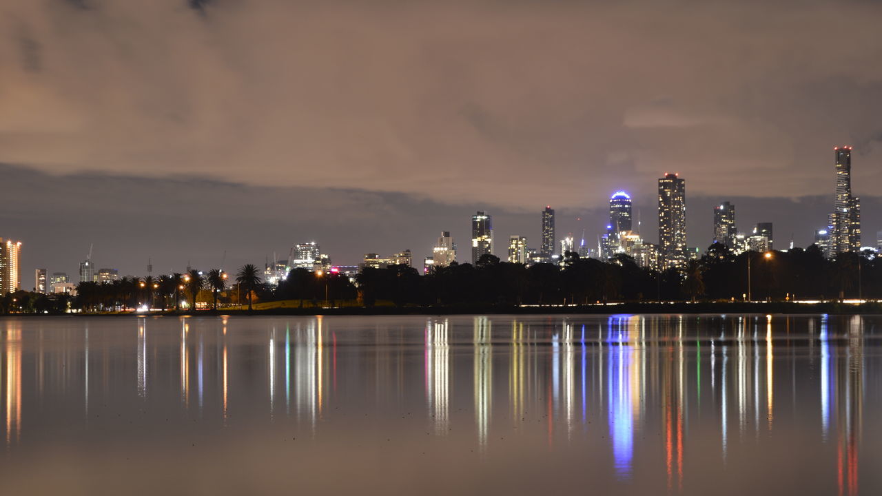 Albert park lake