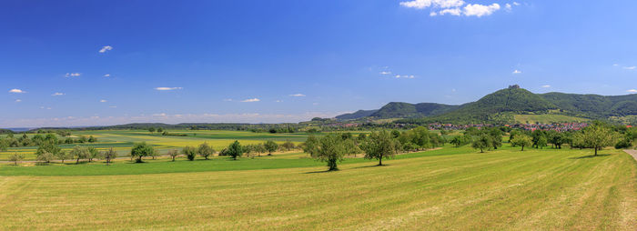 Scenic view of field against sky in neuffen 