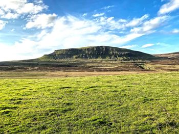 Landscape view of, pen-y-ghent, near the hamlet of, halton gill, skipton, uk