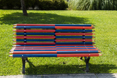 Empty bench in park