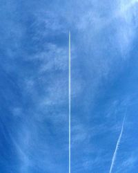 Low angle view of cloudy sky