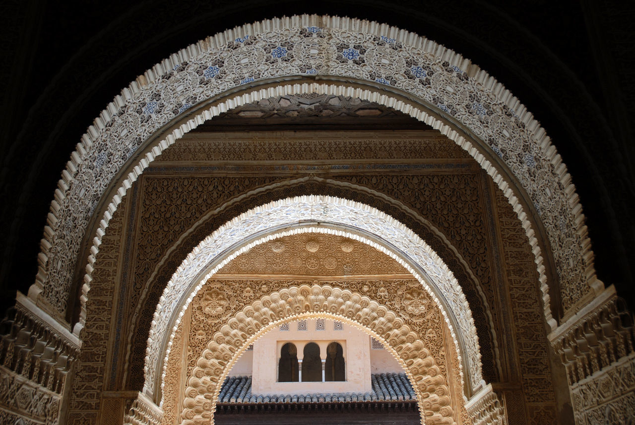 Courtyard of Lions