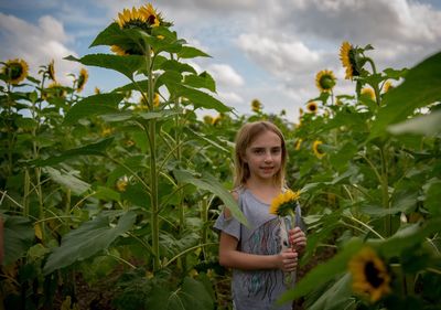 Girl posing in the countryside