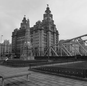 Royal liver building in city
