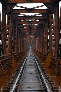 Old steel train bridge casalmaggiore, lombardi, italy
