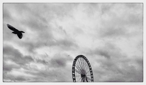 Low angle view of cloudy sky