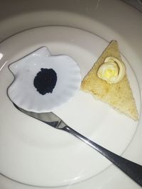 Directly above shot of bread in plate