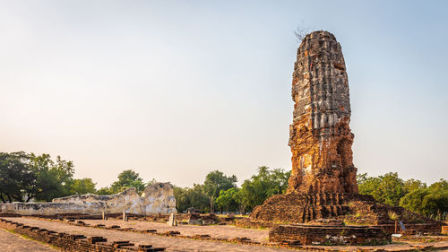 Old ruins of temple against clear sky