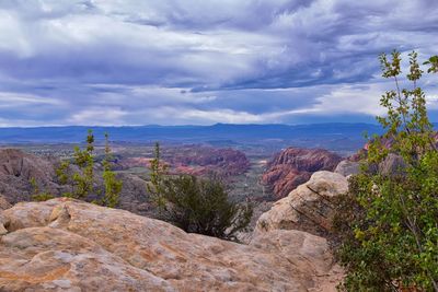 Snow canyon overlook, views from the red mountain wilderness hiking state park st george utah usa