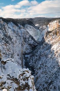 Grand canyon of yellowstone national park in winter