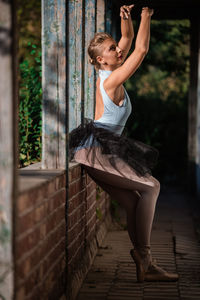 Side view of young woman looking away