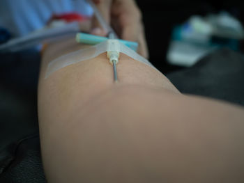 Close-up of hands on finger