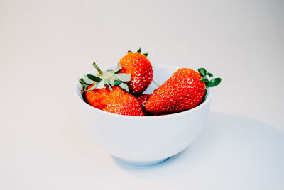 Close-up of strawberries in bowl