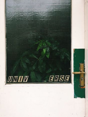 CLOSE-UP VIEW OF WINDOW