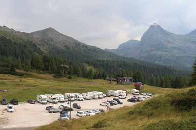 Passo rolle, parking. camping cars
