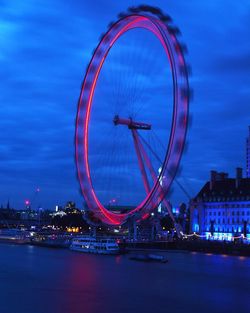 Ferris wheel at dusk