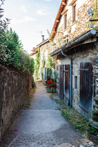 Footpath amidst houses