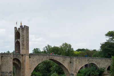 Besalu was designated as a national historic site in 1966. 