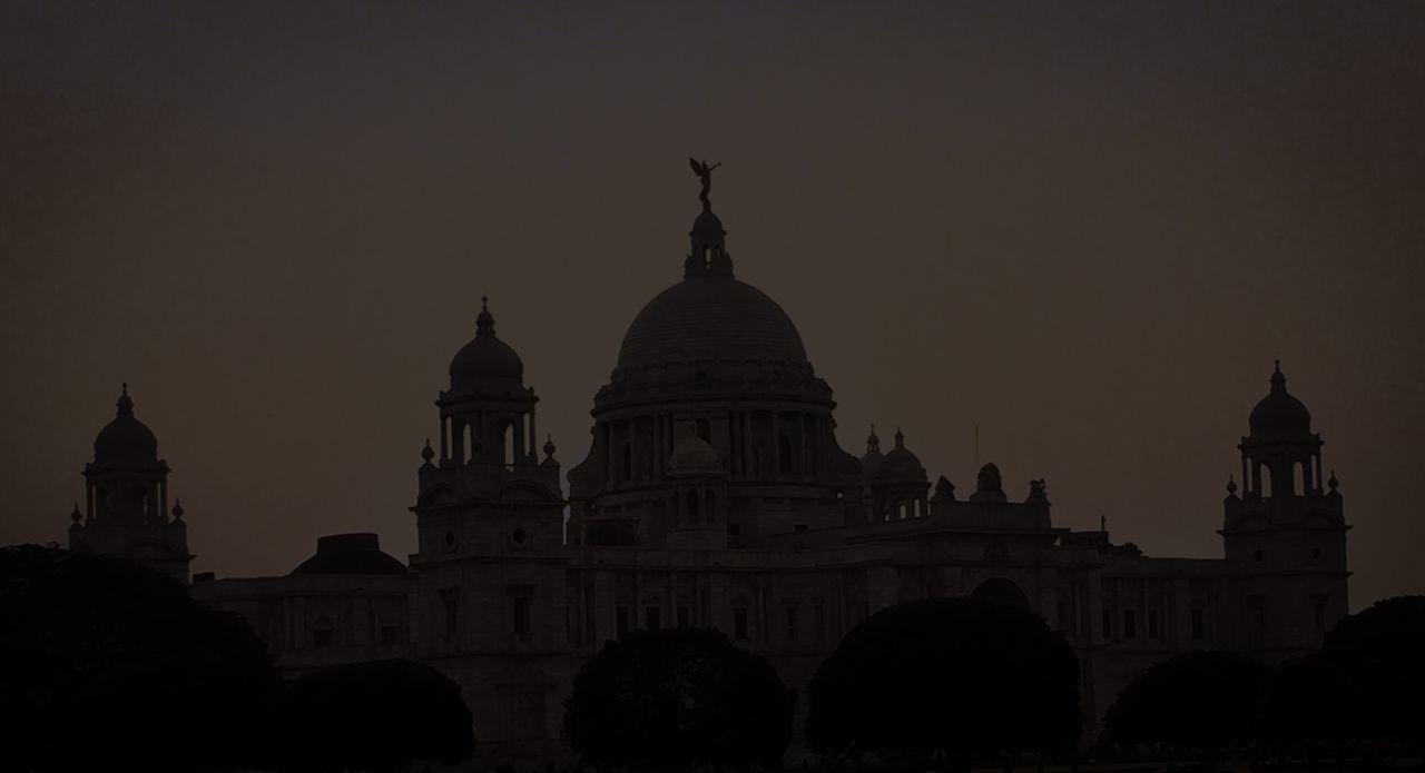 SILHOUETTE CATHEDRAL AGAINST SKY