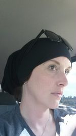 Close-up portrait of young woman