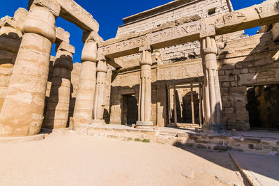 Temple of karnak in luxor, egypt. famous landmark and sign of ancient egypt.